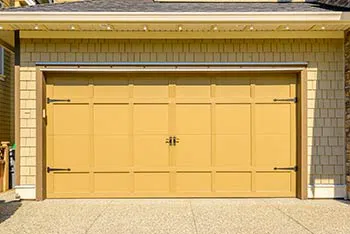 Global Garage Door Service Plainview, NY 516-693-0910 - custom-garage-doors-gdr-07m